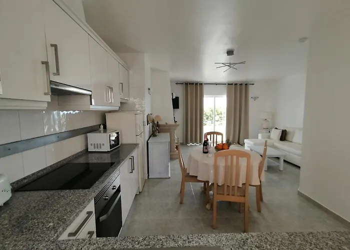 Sao Rafael Beach Flat Апартаменти Албуфейра